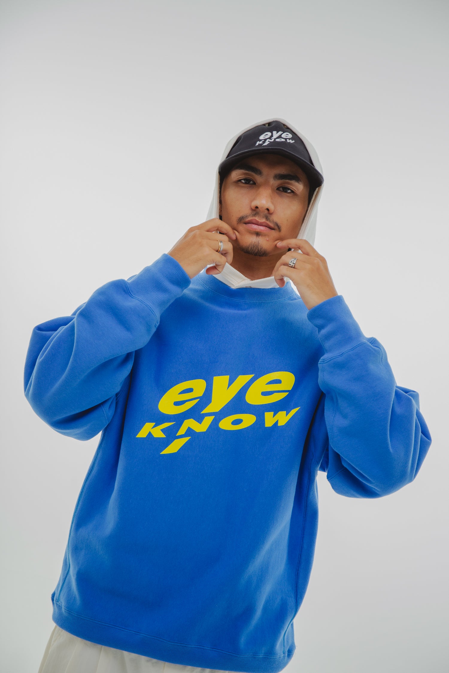 EYE KNOW LOGO SWEAT