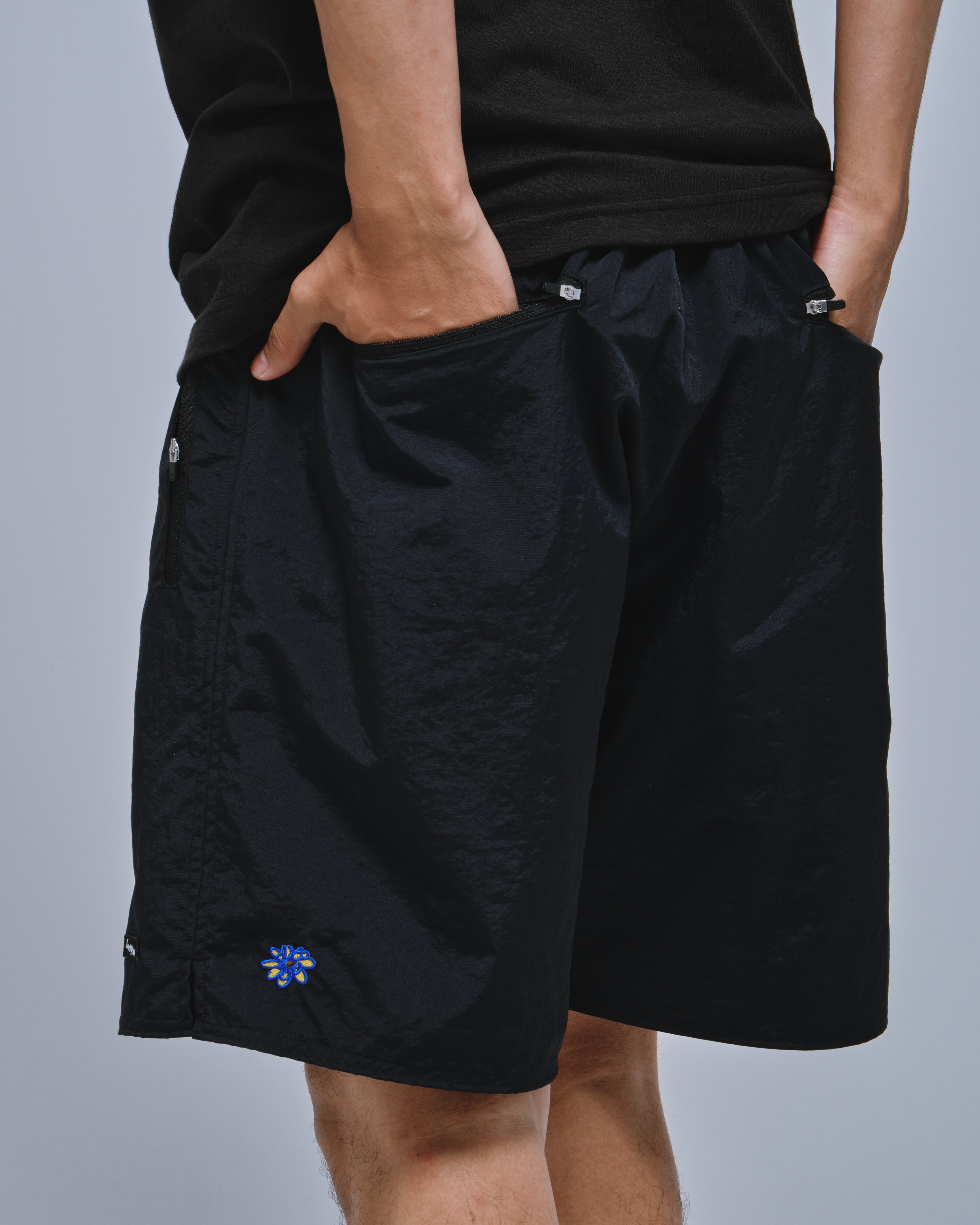 Goldwin Active Nylon 7inch Shorts – Gaze Out