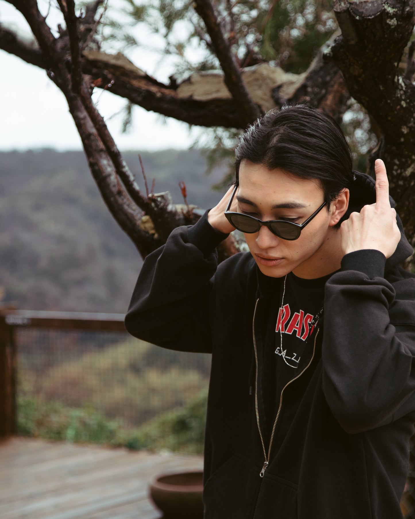24/7 washed zip up hoodie